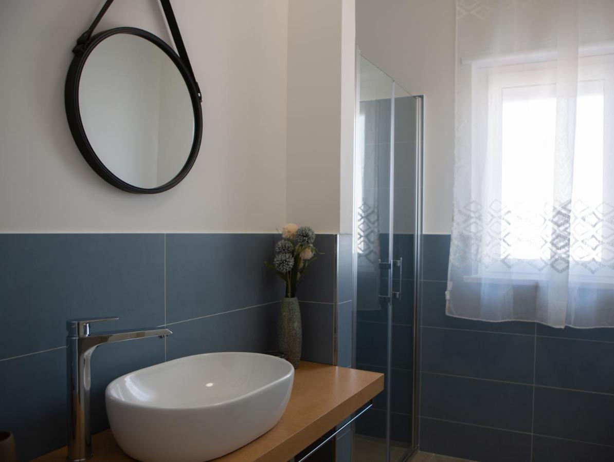 Villa Lombardo Luxury Balestrate ภายนอก รูปภาพ